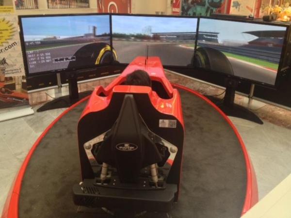 I Gigli Shopping Center - Fbrand Formel-1-Simulator-Event