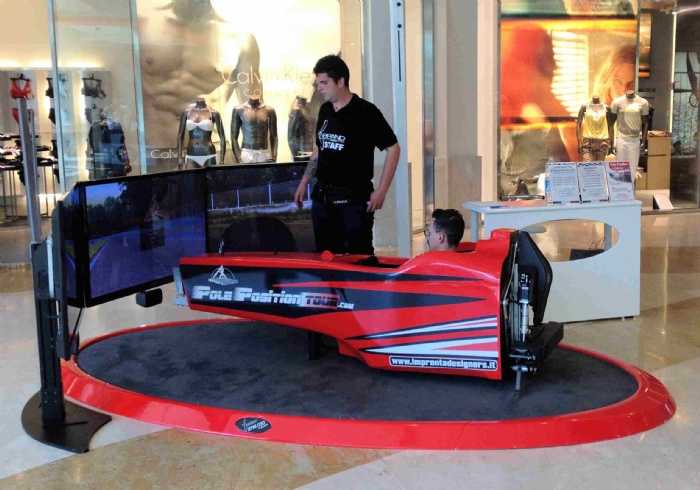C. C.le Galleria Borromea - FBRAND Racing Point - Simulatore di Guida F1