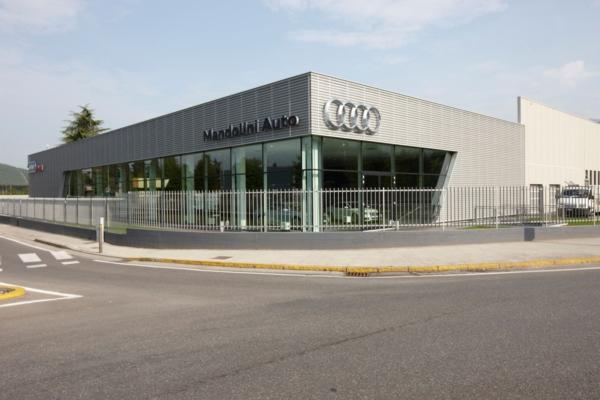 Audi Mandolins dealership - Fbrand simulator - Audi A3