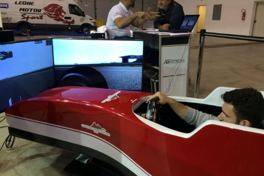 مع فابيو بارون وسيارته الفيراري في Supercar Roma Autoshow 2016
