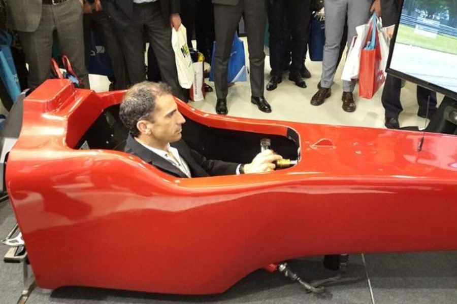 PICTET has rented the F1 Simulator for its stand at the MiCo