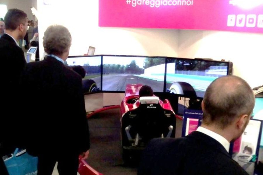 F1-Simulator mit CNP Partners auf dem Salone del Risparmio in Mailand