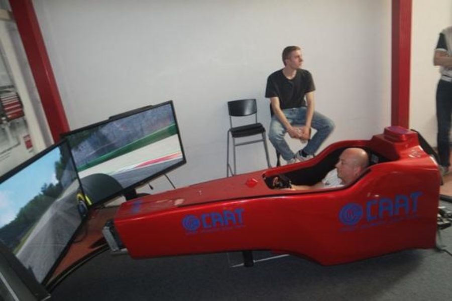 CAAT und Fbrand Professional Formula 1 Simulator zusammen in Trento