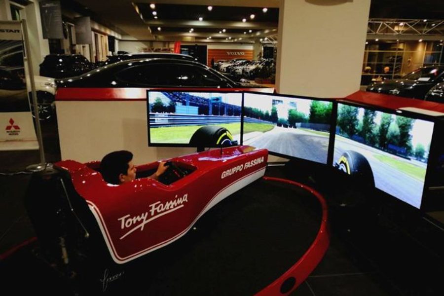 The F1 Simulator Protagonist Also at the Car Dealership Gruppo Fassina Milan