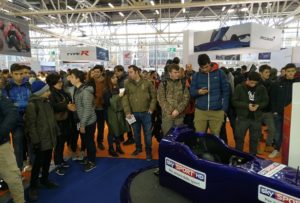 Simulatore di Guida F1 Professionale - Stand Sky Sport - Evento Motorshow Bologna 2017