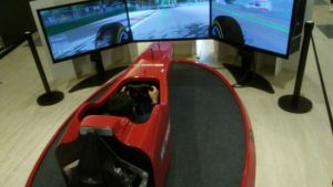 Simulatore Formula 1 Professionale Dinamico - Fbrand - Centro Commerciale