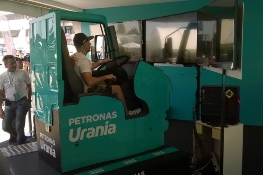 Petronas Urania con il Simulatore di Camion e Fbrand al Misano Truck Race