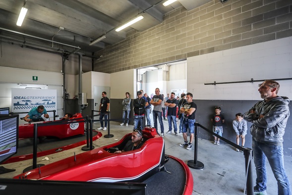 Ideal GT Experience Also at the Cremona Circuit with 2 F1 Simulators