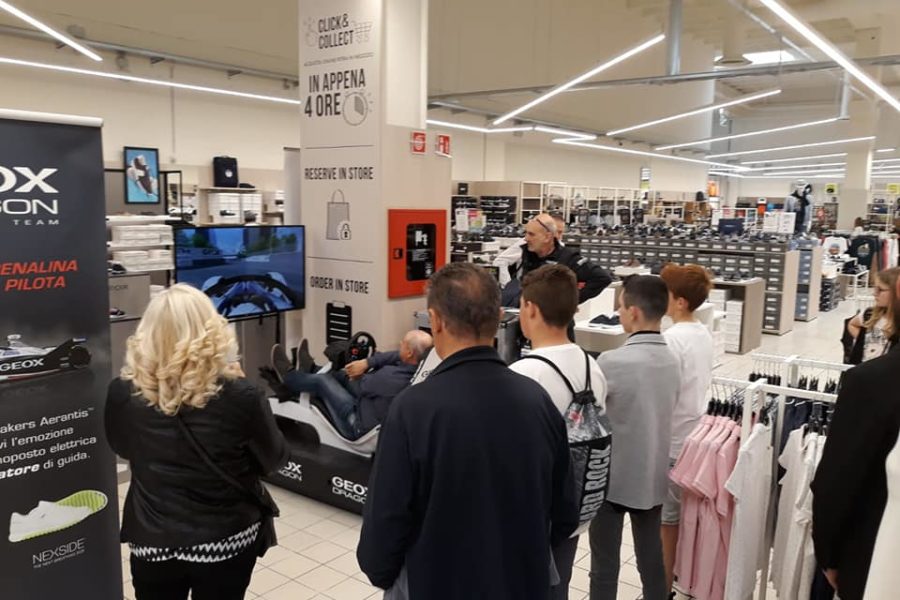 Formula E Simulator Protagonist in the Geox Stores in Italy and abroad