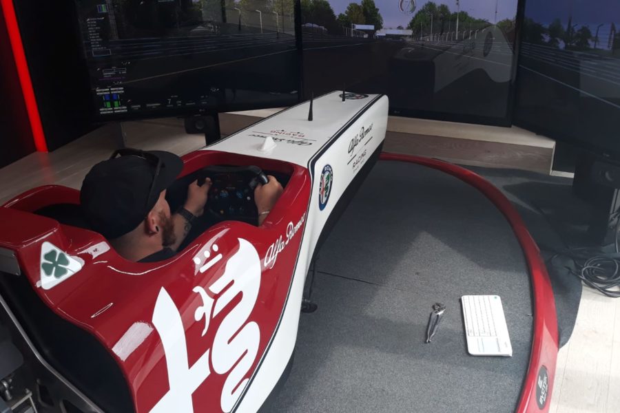 Alfa Romeo F1 Racing Team simulator with Fbrand