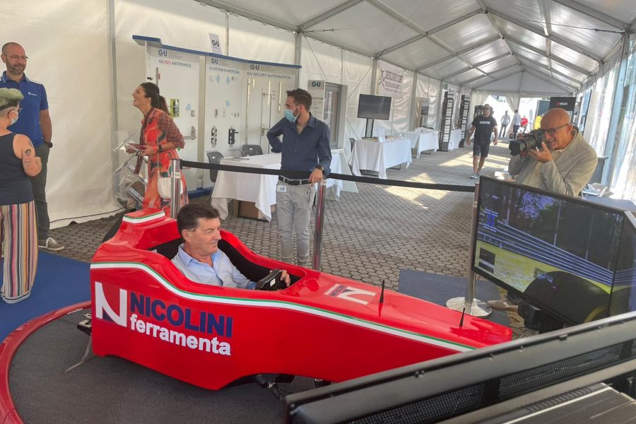 أجهزة Nicolini: F1 Simulator حاضر في حدث الشركة