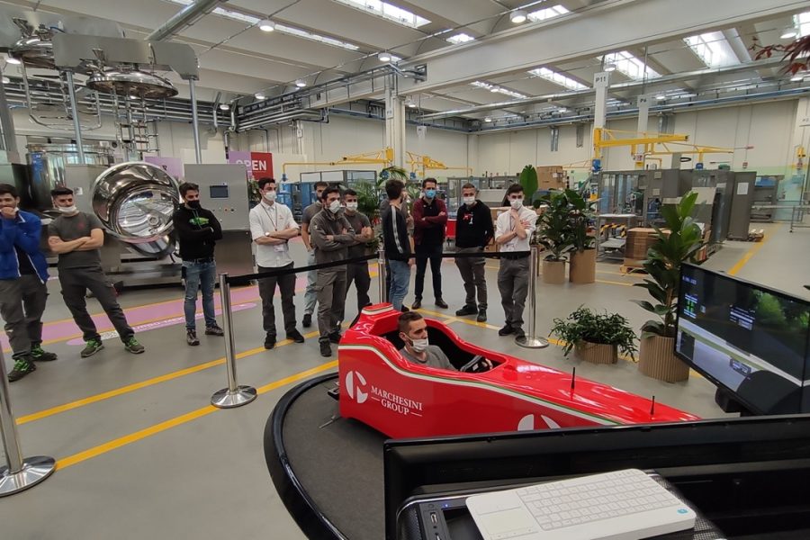 F1 وأجهزة محاكاة للدراجات النارية في بولونيا من أجل Marchesini Group Open