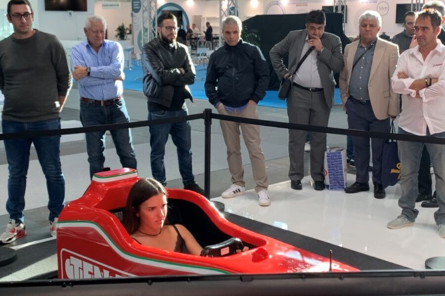 Tenax SPA con il Simulatore F1 alla Fiera TECNA Rimini