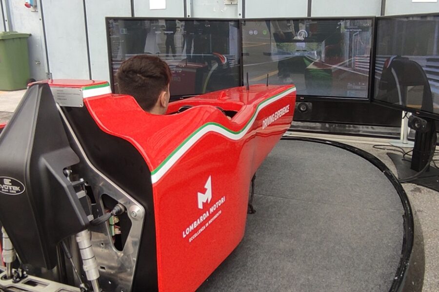 Lombarda Motori takes Managers to the Track and to the Simulators
