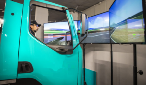 Simulatore Camion Professionale Fbrand - Simulatore di Guida Camion - Simulatore Camion Dinamico