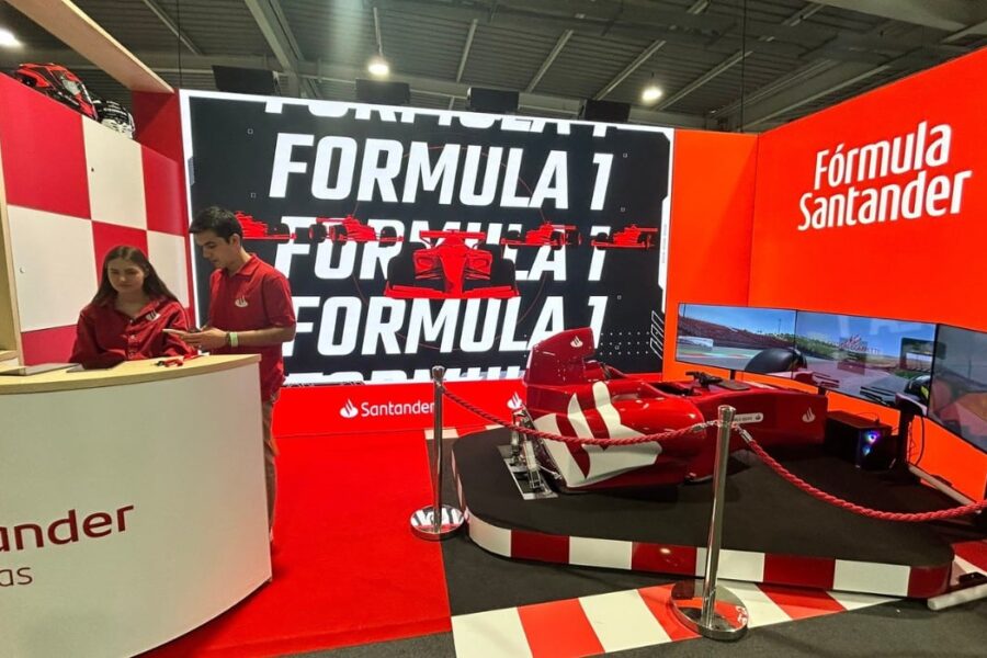 Simulatore F1 per Banco Santander alla Fiera Ovibeja 2026