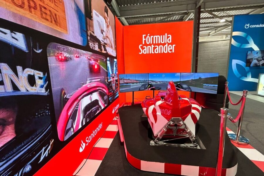 Simulatore F1 per Banco Santander alla Fiera Ovibeja 2026
