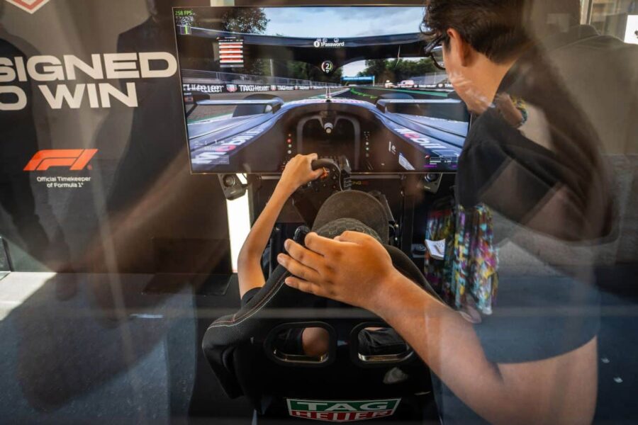 Simulatore F1 Experience con Tag Heuer a Milano per il Gran Premio F1 di Monza